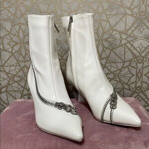 Circus by Sam Edelman Silver White Heeled Boots with Stiletto